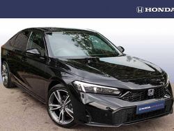 Crystal black Used 2025 Honda Civic Advance | £37,950 (Expensive)