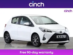 White Used 2019 Toyota Yaris Hatchback | £9,049 (Fair price)