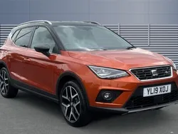 Orange Used 2019 Seat Arona FR Sport SUV | £11,642 (Fair price)