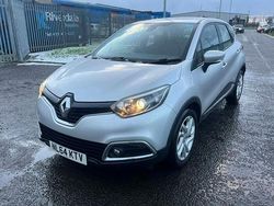 Silver Used 2014 Renault Captur Dynamique SUV | £3,295 (Good price)