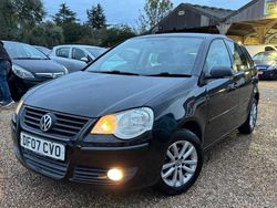 Black Used 2007 VW Polo S Hatchback | £2,199 (Fair price)