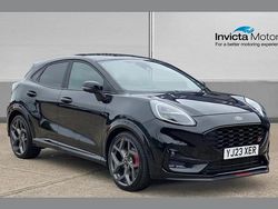 Black Used 2023 Ford Puma ST SUV | £19,900 (Fair price)