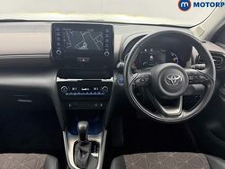 Used 2025 Toyota Yaris Hybrid Estate | £18,349 (Super price)