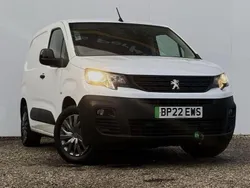 White Used 2022 Peugeot E-Partner Premium MPV | £9,750 (Good price)