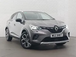 Grey Used 2022 Renault Captur SE SUV | £13,998 (Fair price)
