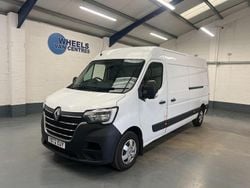 White Used 2023 Renault Master Business Van | £14,190 (Fair price)