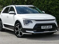 White Used 2025 Kia Niro 4 SUV | £28,897 (Expensive)