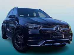 Cavansite blue metallic Used 2019 Mercedes 300 AMG line Estate | £33,995