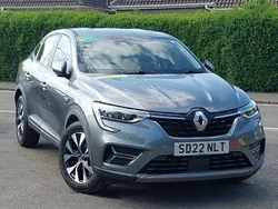 Grey Used 2022 Renault Arkana Iconic SUV | £16,498 (Fair price)