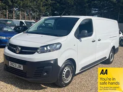 White Used 2023 Vauxhall Vivaro S Van | £14,000 (Fair price)