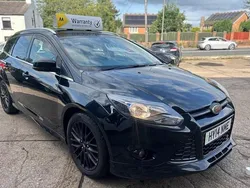 Black Used 2014 Ford Focus Zetec Estate | £4,495 (Fair price)