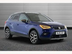 Blue Used 2019 Seat Arona FR Sport SUV | £9,990 (Fair price)