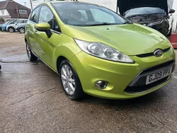 Green Used 2009 Ford Fiesta Zetec Hatchback | £2,395 (Fair price)