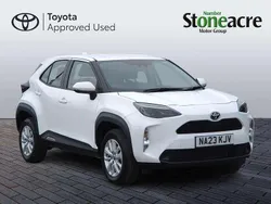 White Used 2023 Toyota Yaris Cross SUV | £19,999 (Super price)