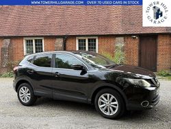 Black Used 2014 Nissan Qashqai Acenta Premium SUV | £6,000 (Fair price)