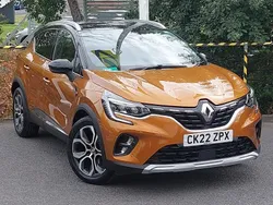 Orange Used 2022 Renault Captur SE SUV | £16,698 (Fair price)