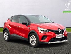 Red/black Used 2021 Renault Captur Iconic SUV | £12,899 (Fair price)