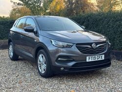Grey Used 2019 Vauxhall Grandland X S SUV | £8,495 (Good price)