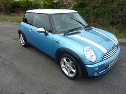 Blue Used 2004 Mini Cooper Hatch Hatchback | £2,995