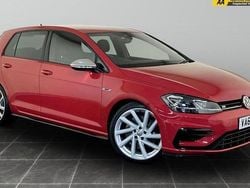 Red Used 2020 VW Golf VII R Hatchback | £23,995 (Super price)
