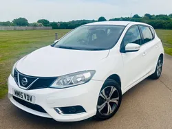 White Used 2015 Nissan Pulsar Acenta Hatchback | £4,000 (Fair price)
