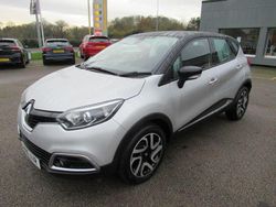 Silver/black Used 2016 Renault Captur Dynamique SUV | £5,995 (Fair price)