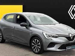 Grey Used 2023 Renault Clio V Evolution Hatchback | £12,923 (Fair price)