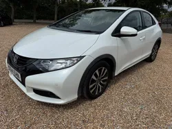 White Used 2014 Honda Civic SE Plus Hatchback | £3,995 (Fair price)