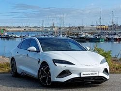 White Used 2025 BYD Seal Design Sedan | £34,998 (Fair price)