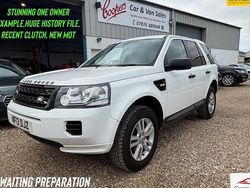 White Used 2013 Land Rover Freelander 2 SUV | £5,750 (Fair price)
