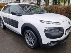 White Used 2018 Citroën C4 Cactus Feel Hatchback | £6,495 (Good price)