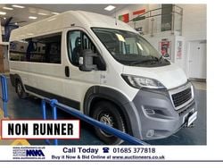 White Used 2017 Peugeot Boxer Van | £3,350 (Good price)