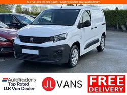 White Used 2019 Peugeot Partner MPV | £9,450 (Fair price)
