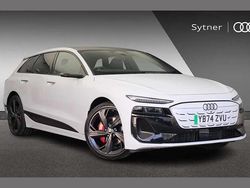 White Used 2025 Audi e-tron Performance SUV | £68,000