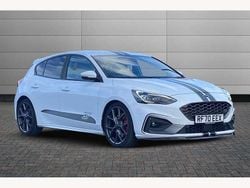 Frozen white Used 2021 Ford Focus ST Hatchback | £18,990 (Fair price)