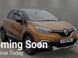 Orange Used 2018 Renault Captur Signature SUV | £11,394 (Expensive)