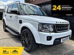 White Used 2015 Land Rover Discovery 4 HSE SUV | £13,490 (Fair price)
