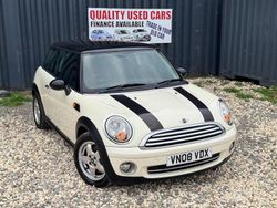 White Used 2008 Mini Cooper Hatch Hatchback | £1,990 (Fair price)
