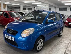 Blue Used 2010 Kia Picanto 2 Hatchback | £3,995 (Fair price)