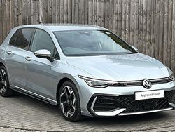 New 2024 VW Golf VIII R-line Hatchback | £28,499 (Expensive)
