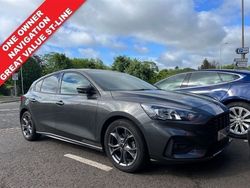 Grey Used 2022 Ford Focus ST-Line Hatchback | £11,995 (Good price)