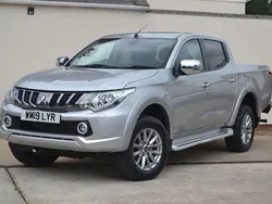 Silver Used 2019 Mitsubishi L200 Pickup | £12,450 (Fair price)