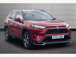 Red Used 2024 Toyota RAV4 Hybrid Design SUV | £34,695 (Fair price)