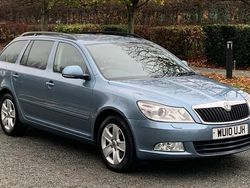 Used 2010 Skoda Octavia Elegance Hatchback | £2,395 (Fair price)