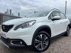 White Used 2018 Peugeot 2008 Allure Premium SUV | £8,650 (Fair price)