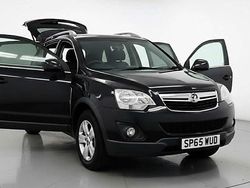 Black Used 2015 Vauxhall Antara S SUV | £2,480 (Fair price)