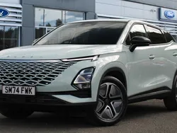 Green New 2025 Omoda 5 SUV | £23,500 (Fair price)