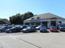 Blue Used 2013 VW Golf VII SE Hatchback | £7,995 (Fair price)