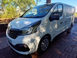 White Used 2015 Renault Trafic Business Van | £6,395 (Fair price)