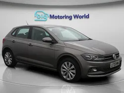 Grey Used 2020 VW Polo SEL Hatchback | £13,800 (Fair price)